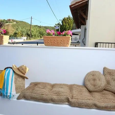 Kastoria بوليخرونو